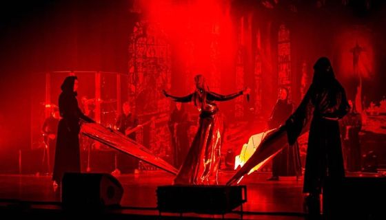 Шоу «Mirror of Enigma»