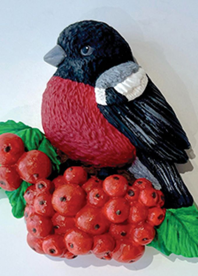 Снегирь. Музейное занятие по росписи гипсовой фигурки-магнита