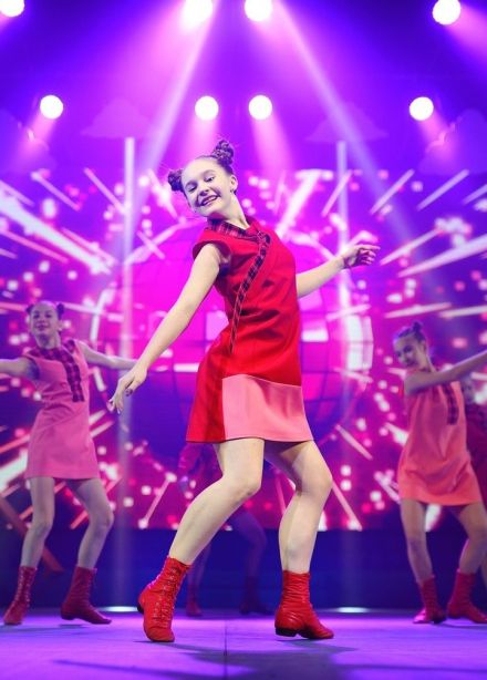 Спектакль «Танцующие на холсте»