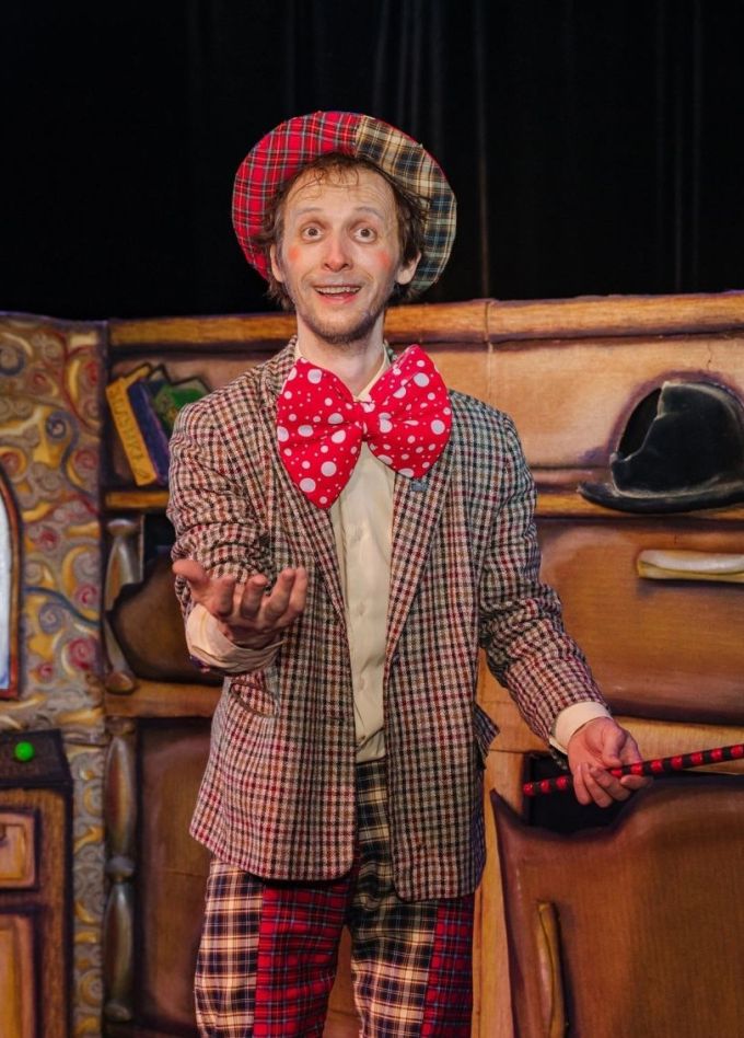 Спектакль «Поиграем в кошки-мышки»