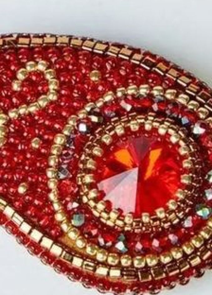 Национальные броши в самобытных традициях: Мастер-класс