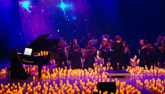 Концерт «Ханс Циммер и Людовико Эйнауди: двойной концерт в сиянии свечей»