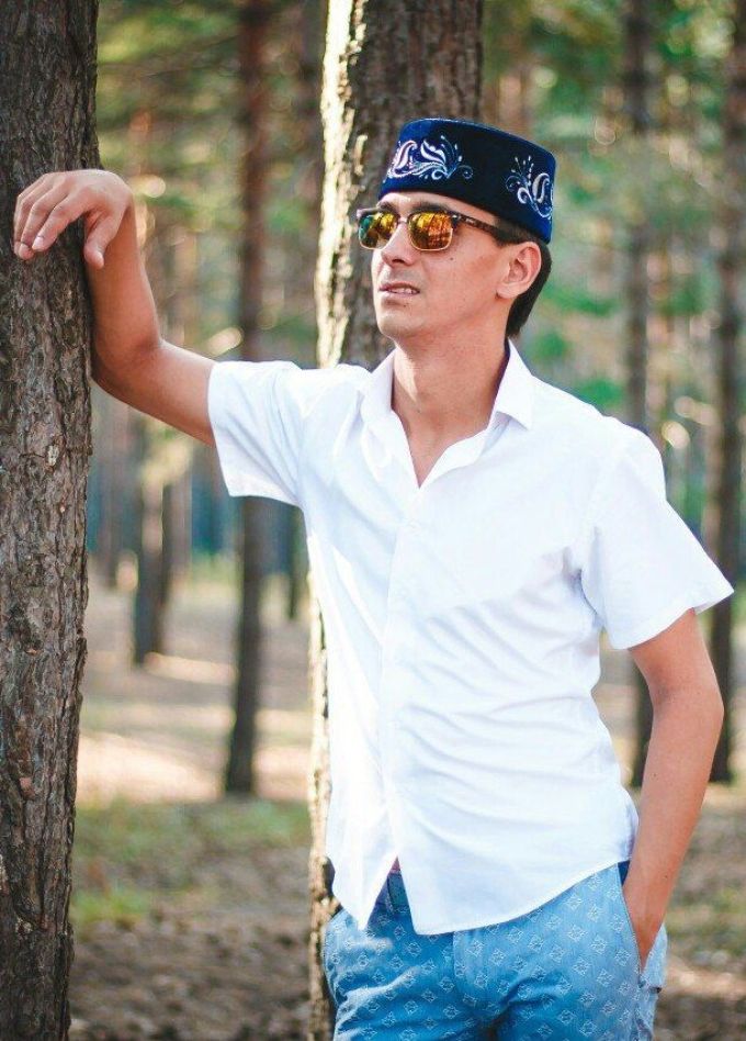 Рустам Асадуллин