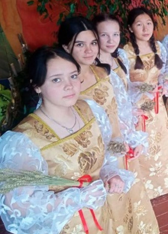 Знакомство с основами русского народного танца. Мастер-класс