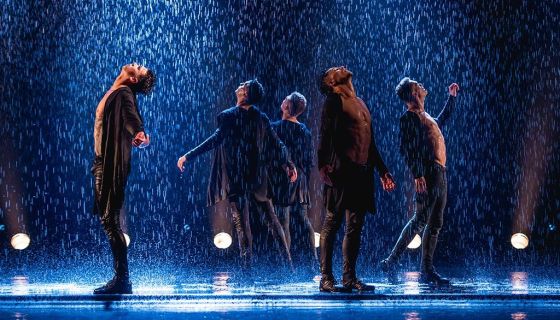 Шоу под дождём IV. Мужчина vs Женщина