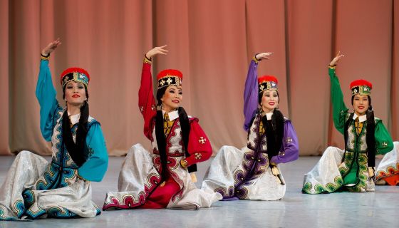 Ансамбль песни и танца Калмыкии «Тюльпан»
