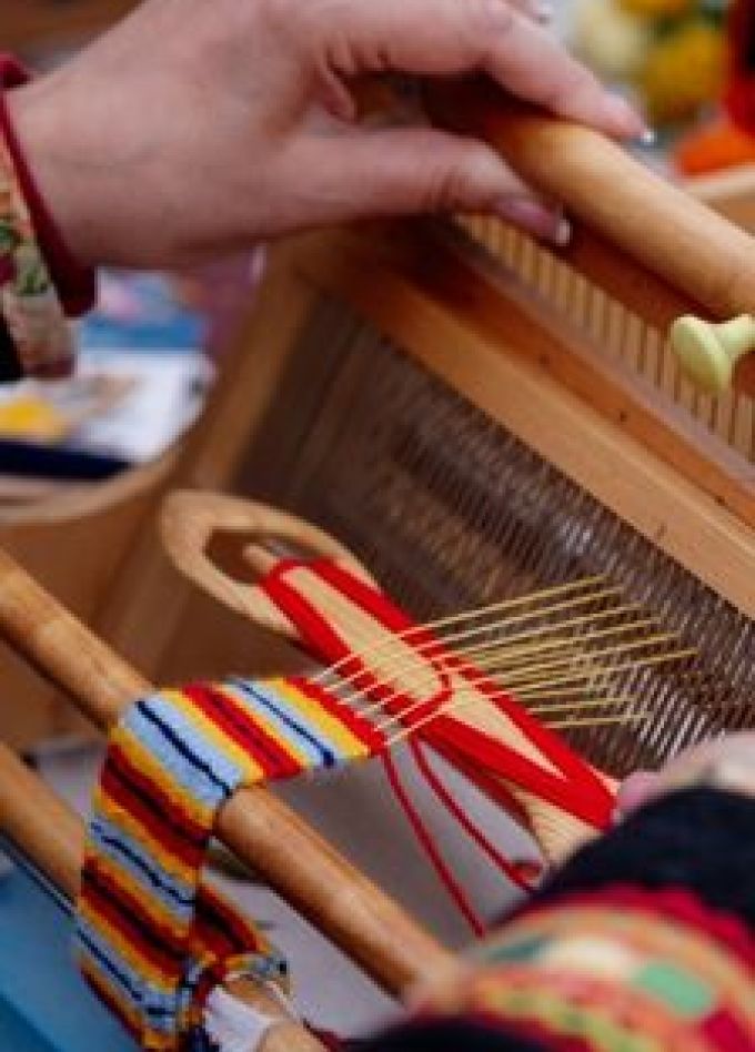 Азбука ткачества: Мастер-класс по работе на ткацком станке