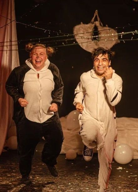 Спектакль «Приключение Тигрёнка и Медвежонка»