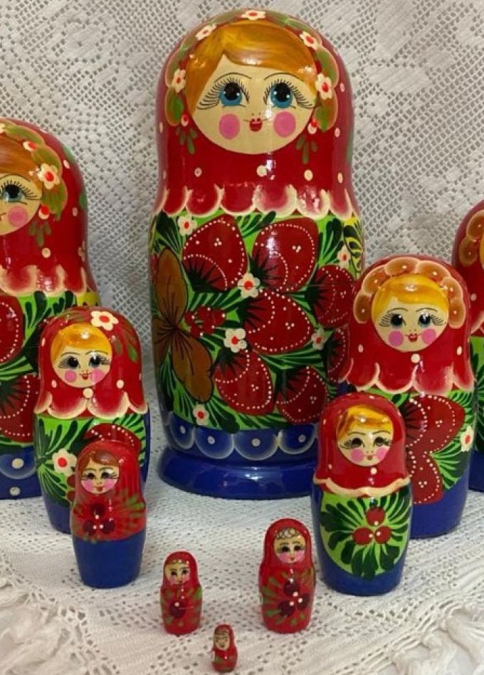 Расписная матрешка