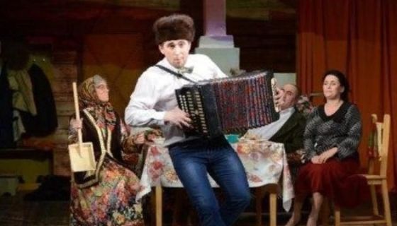 Спектакль «Семейный портрет с посторонним»